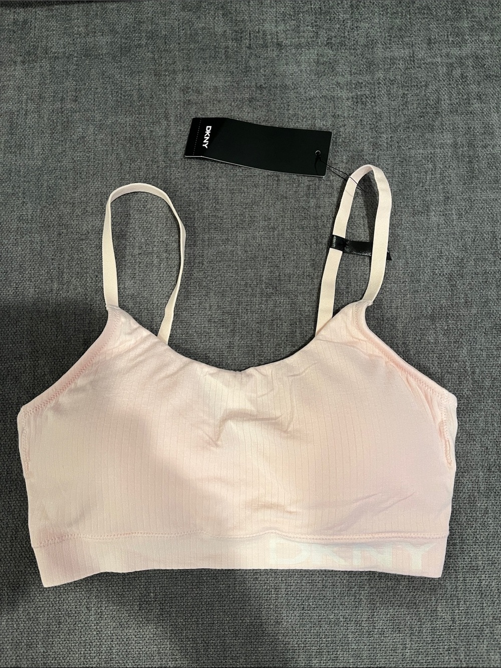 NWT DKNY Pale Pink Seamless Bra with Thin Straps